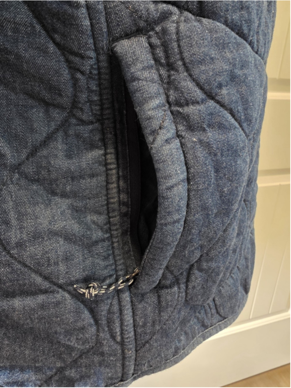 Burton Grace Insulated Blue Denim Jacket Cream Sherpa Sz M Gorpcore Outdoor Hike - Picture 11 of 14